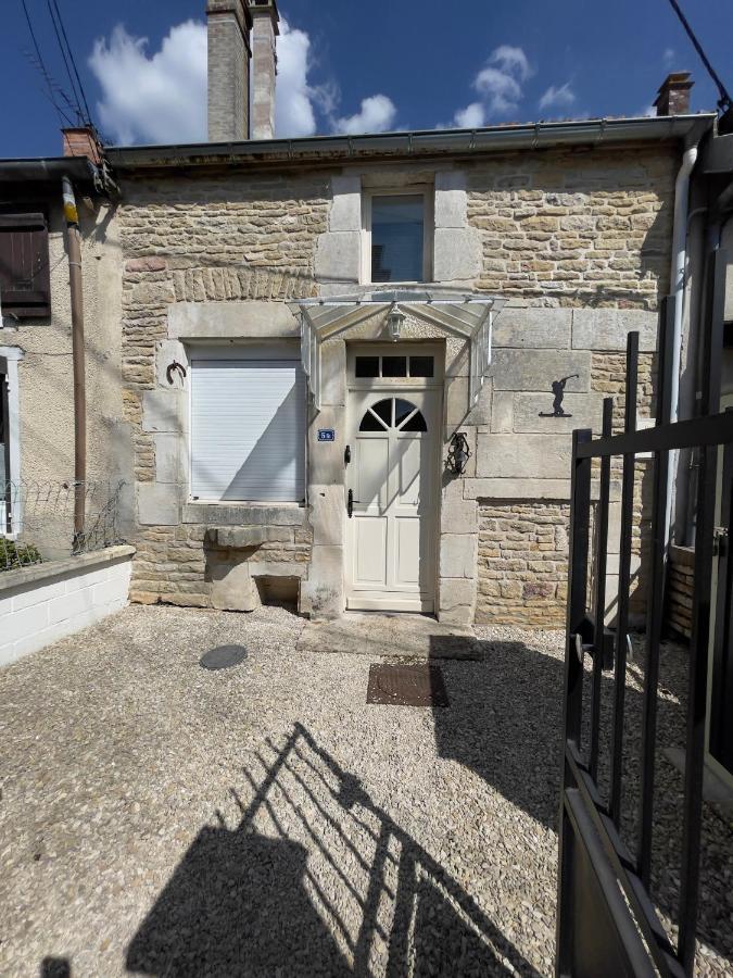 La Maison Des Pressoirs Vila Chateauvillain Exterior foto